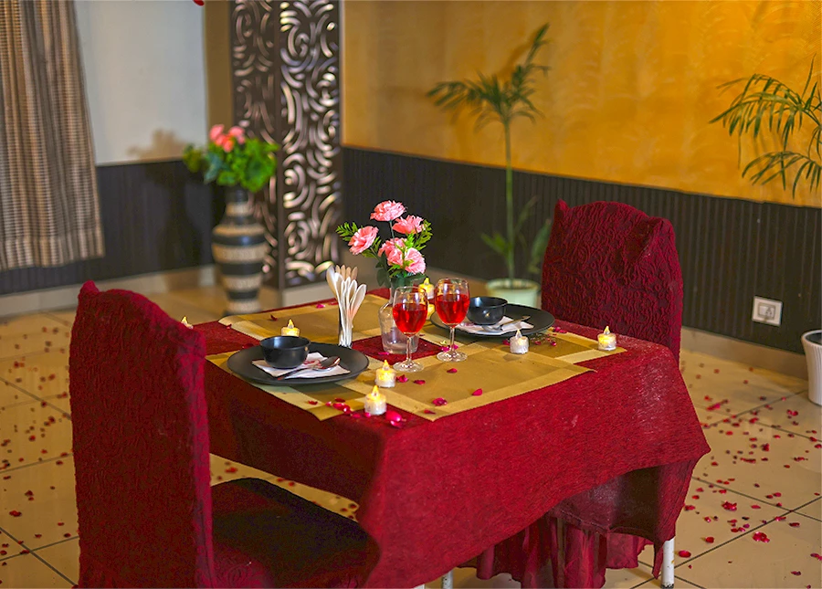 restaurant 2